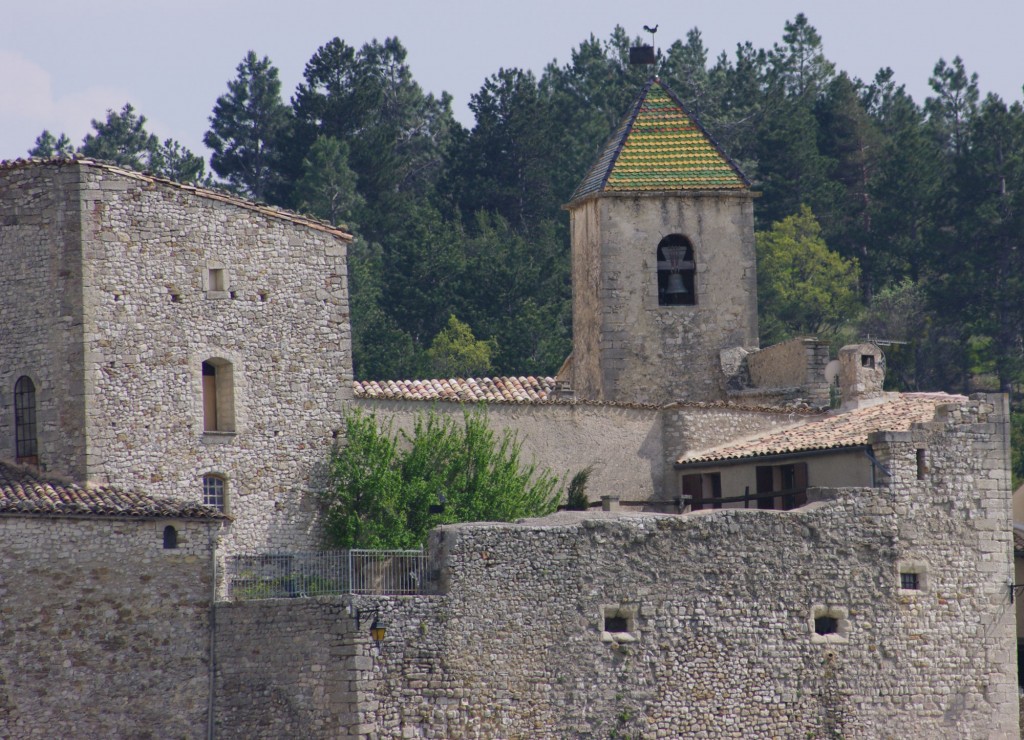 Château d'Aurel et Eglise